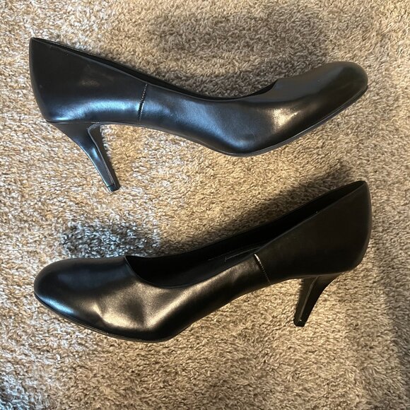 Comfort Plus by Predictions Black Heels Women's Size 12 - Picture 4 of 8
